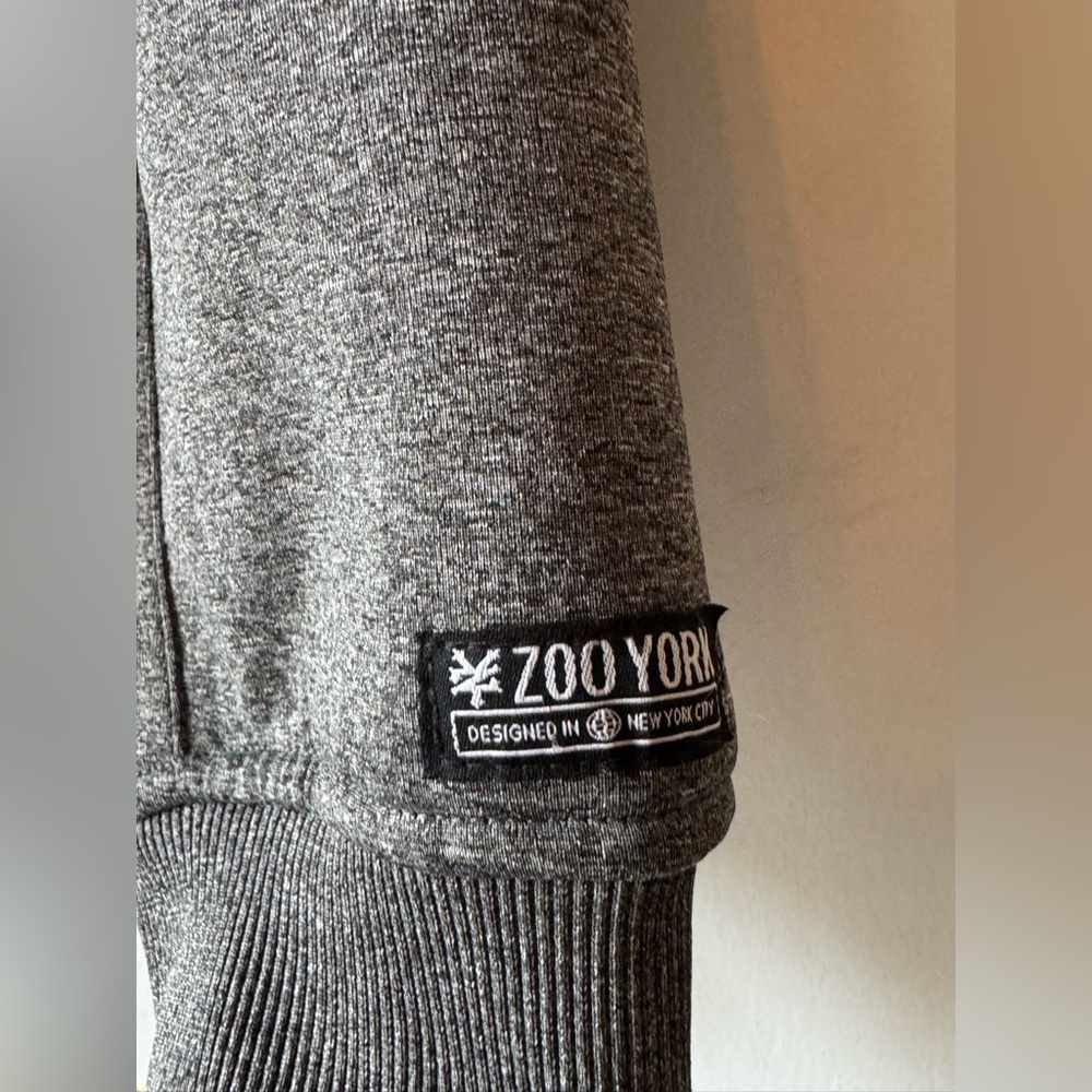 Zoo York gray Sherpa lined zip up hoodie NWT Small - Picture 3 of 10